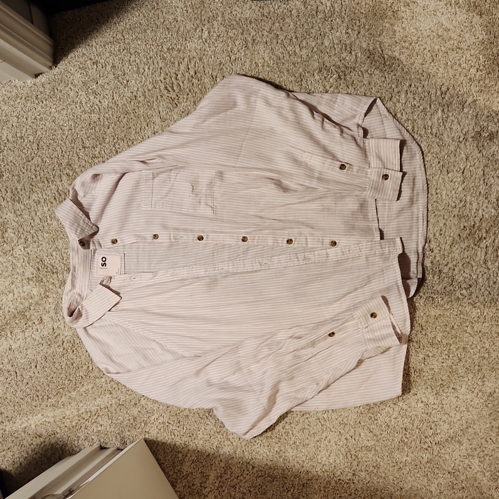 Women's button-up